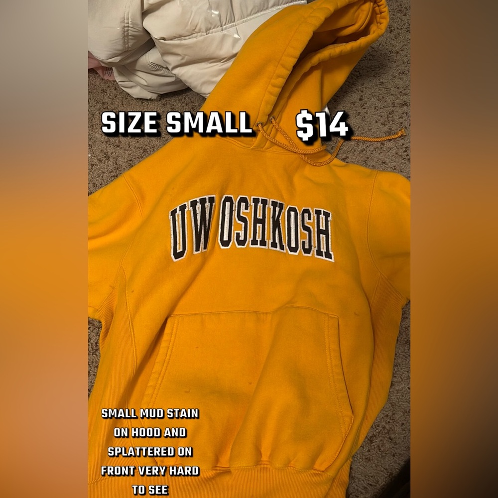 UW OSHKOSH hoodie